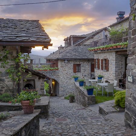 Borgo Casale ξενώνας Albareto  Εξωτερικό φωτογραφία