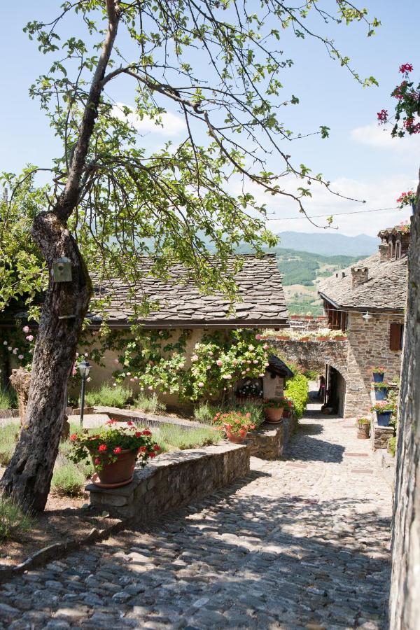 Borgo Casale ξενώνας Albareto  Εξωτερικό φωτογραφία