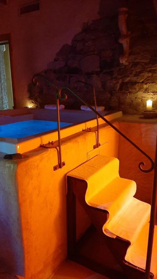 Borgo Casale ξενώνας Albareto  Εξωτερικό φωτογραφία