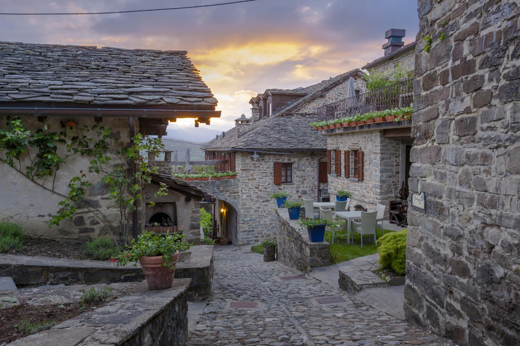 Borgo Casale ξενώνας Albareto  Εξωτερικό φωτογραφία