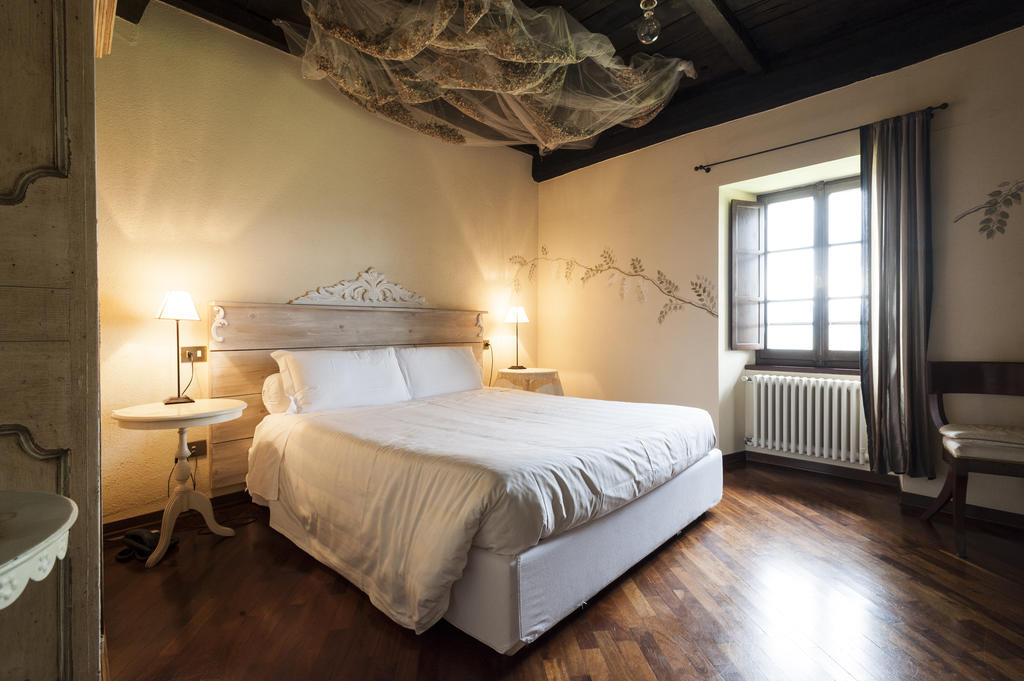 Borgo Casale ξενώνας Albareto  Δωμάτιο φωτογραφία