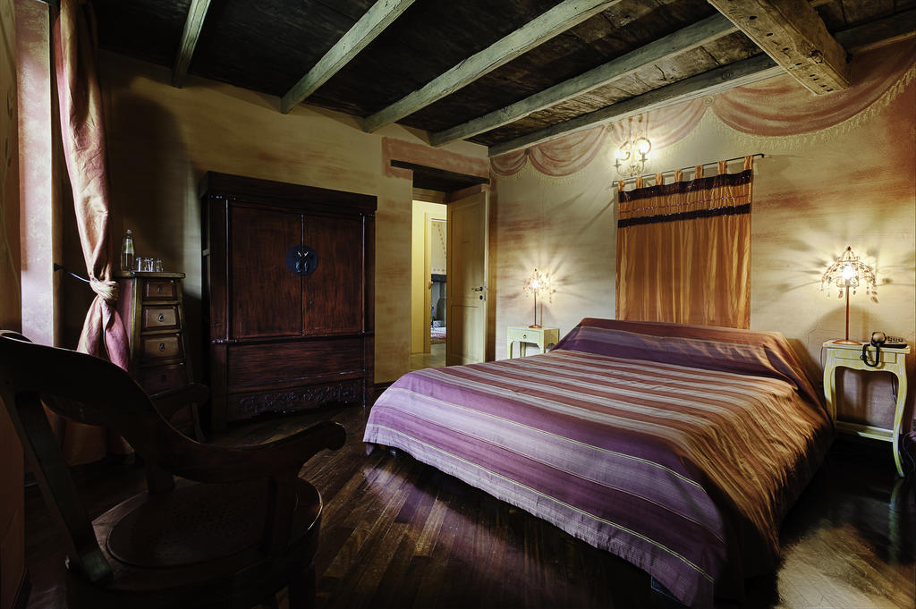 Borgo Casale ξενώνας Albareto  Δωμάτιο φωτογραφία